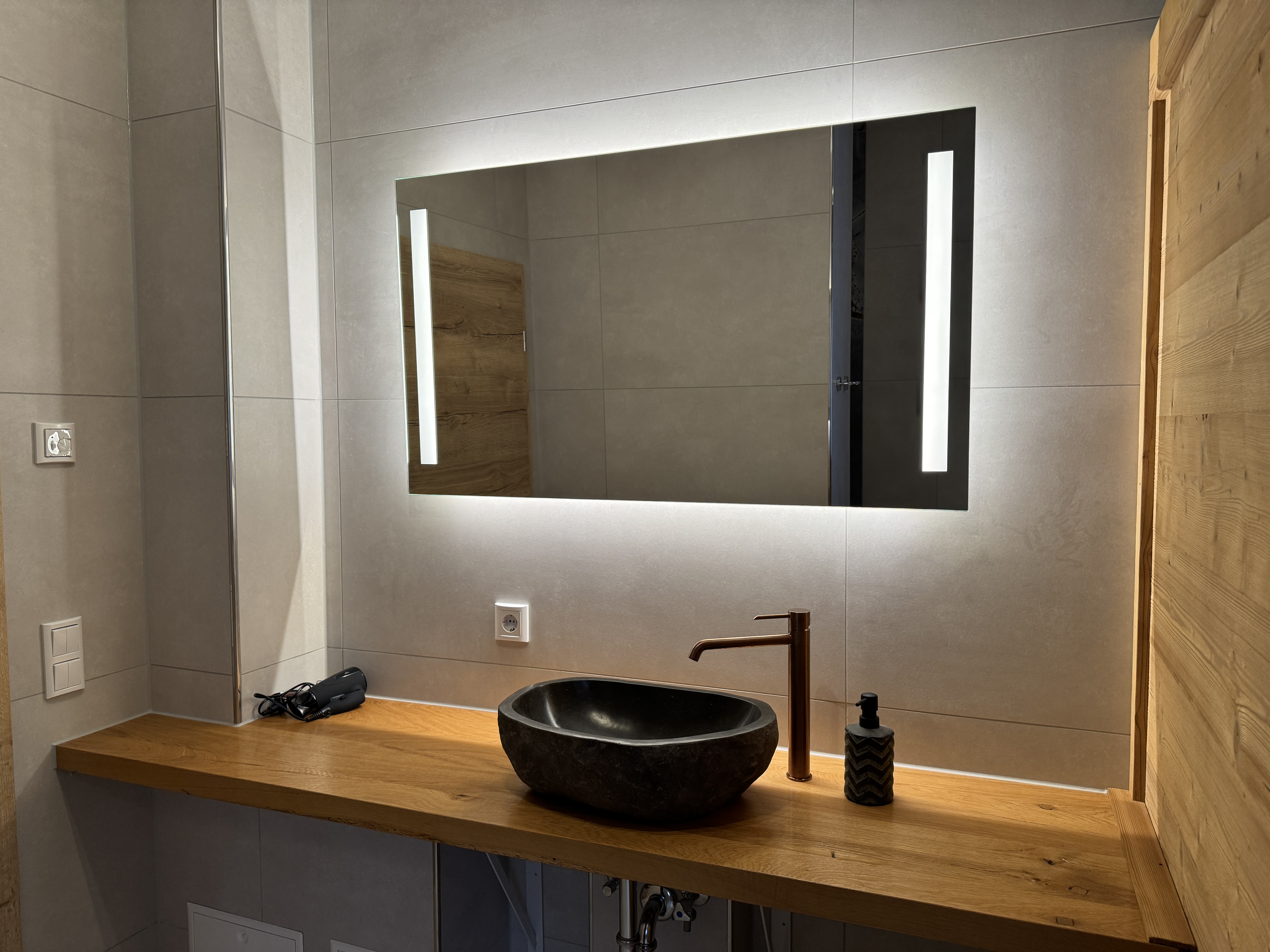 images/ferienhaus_lilienlstein/IMG_0459.JPG#joomlaImage://local-images/ferienhaus_lilienlstein/IMG_0459.JPG?width=5712&height=4284