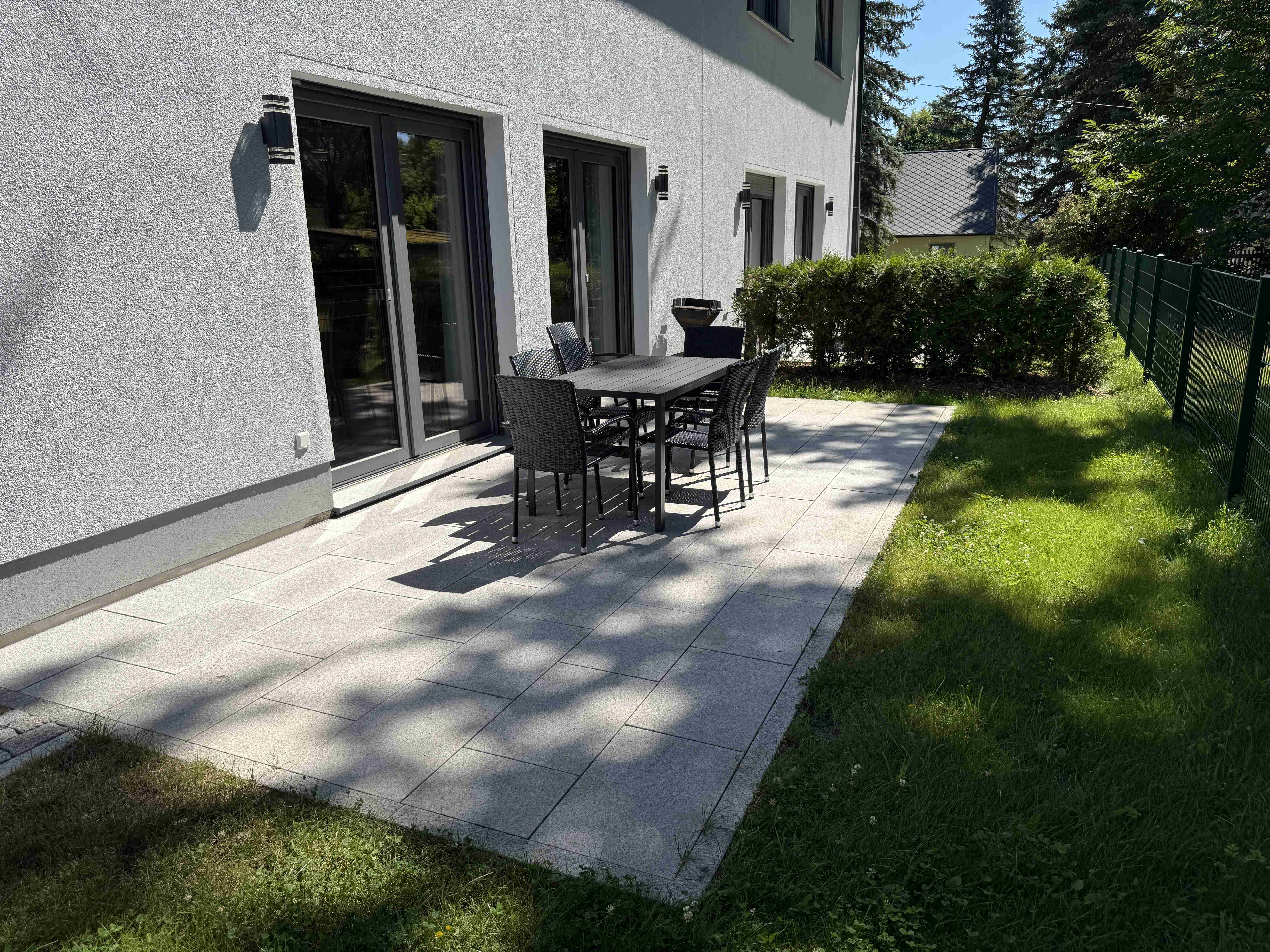 images/ferienhaus_lilienstein/06_terrasse02.JPG#joomlaImage://local-images/ferienhaus_lilienstein/06_terrasse02.JPG?width=5712&height=4284