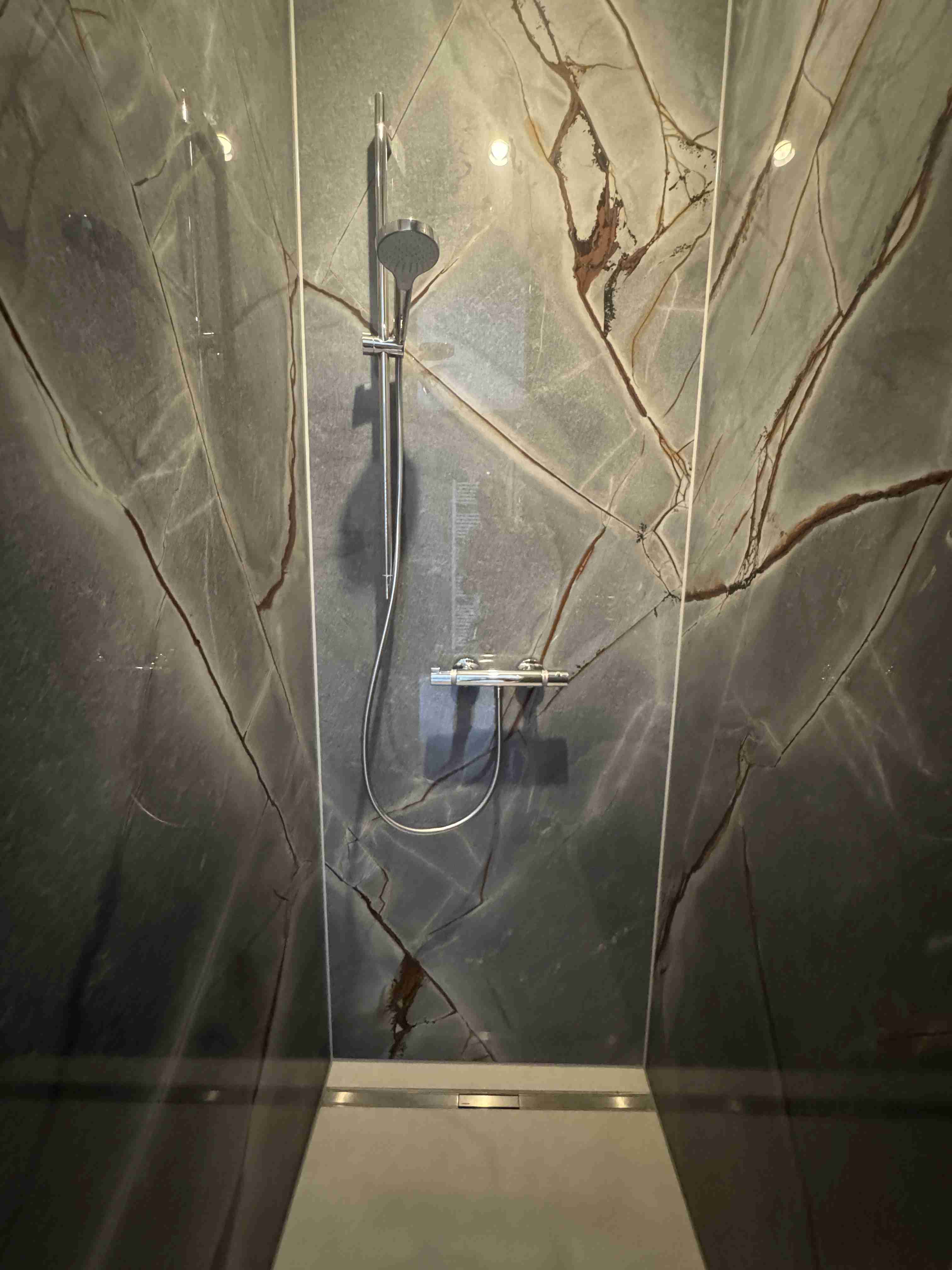 images/ferienhaus_lilienstein/hohe_liebe/sauna05.JPG#joomlaImage://local-images/ferienhaus_lilienstein/hohe_liebe/sauna05.JPG?width=3024&height=4032