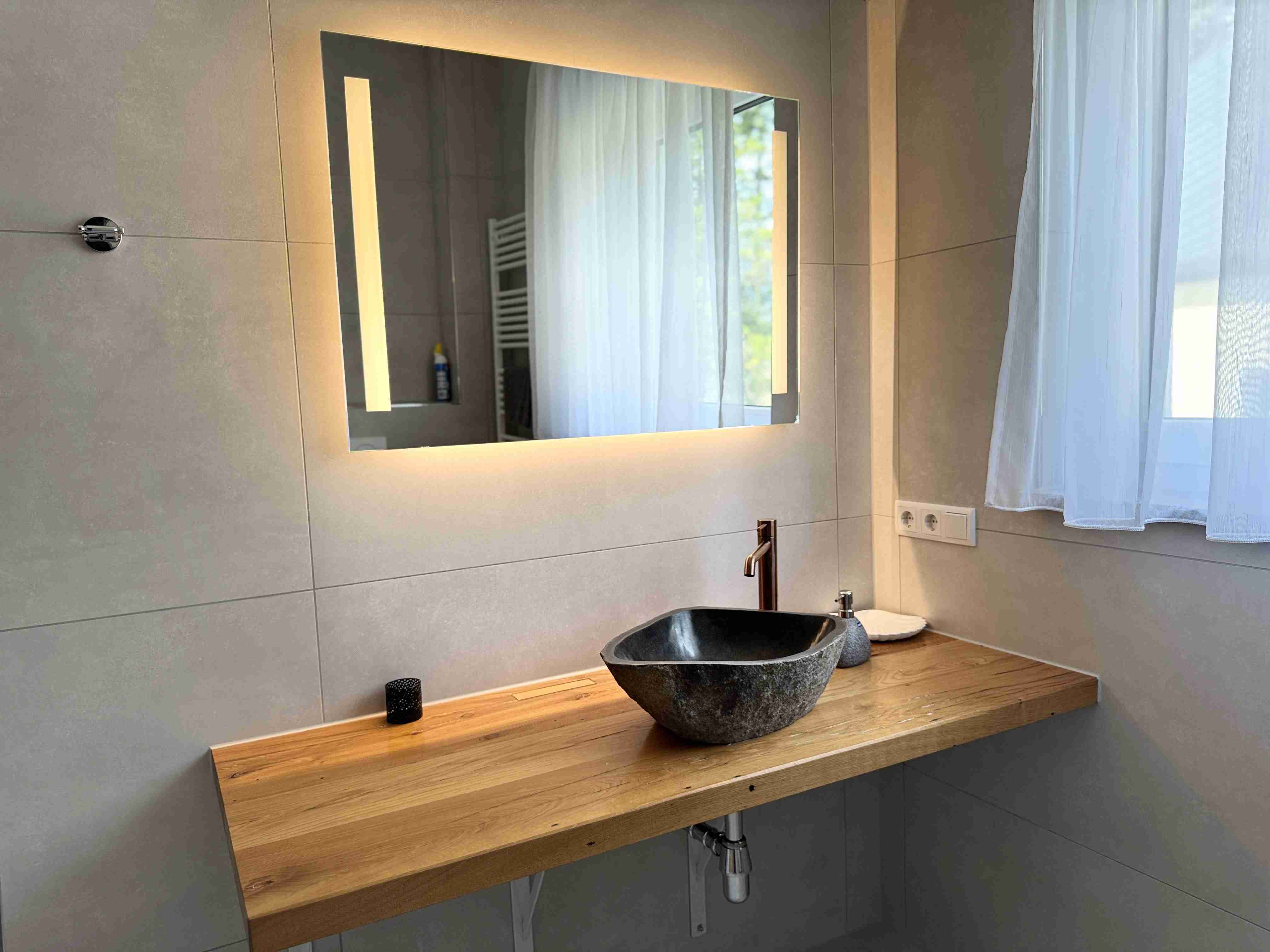 images/ferienhaus_lilienstein/wilde_hoelle/bad01.JPG#joomlaImage://local-images/ferienhaus_lilienstein/wilde_hoelle/bad01.JPG?width=4032&height=3024