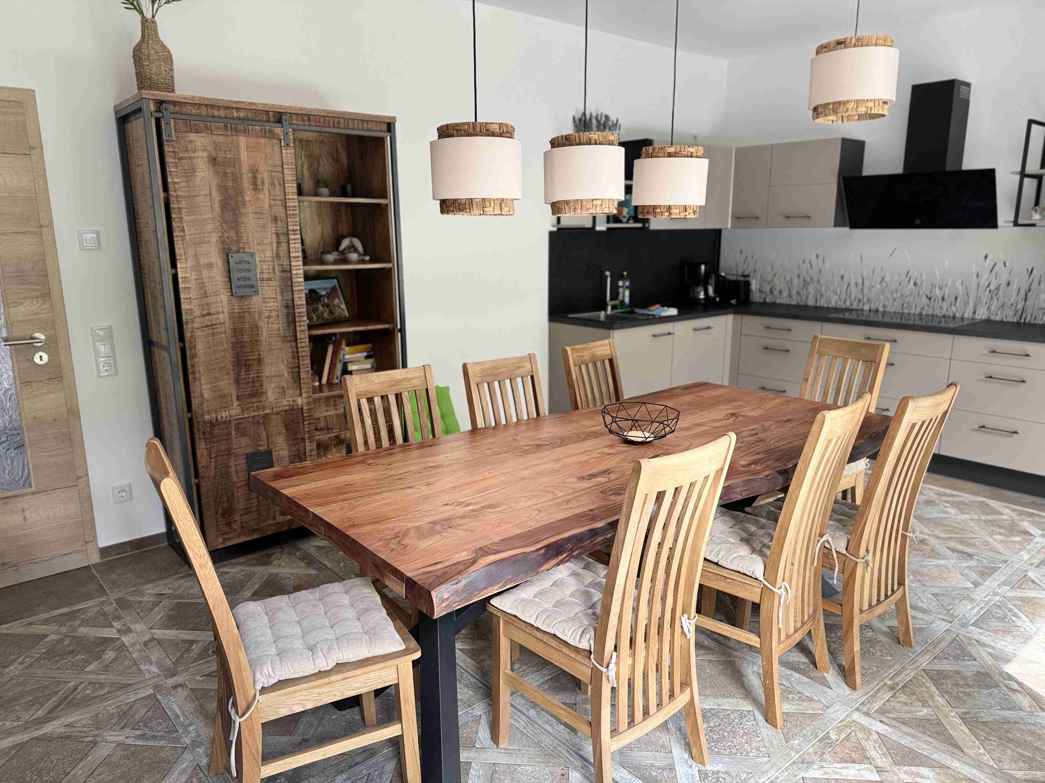 images/ferienhaus_lilienstein/wilde_hoelle/wohnzimmer03.JPG#joomlaImage://local-images/ferienhaus_lilienstein/wilde_hoelle/wohnzimmer03.JPG?width=4032&height=3024